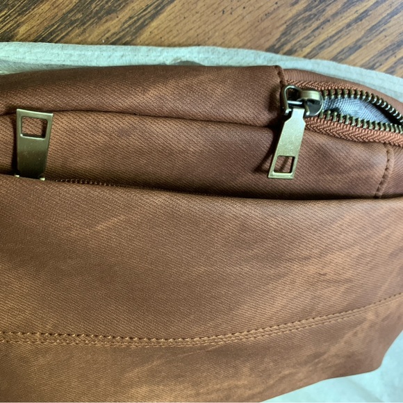 Brown Sling Bag with Patterned Strap NWOT - Picture 8 of 8